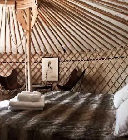 Bed & Breakfast Le Relais De Roquefereau 4*