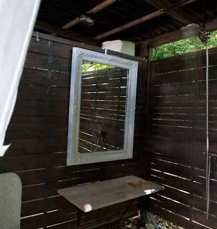 Alojamento de Acomodação e Pequeno-almoço Le Relais De Roquefereau 4*