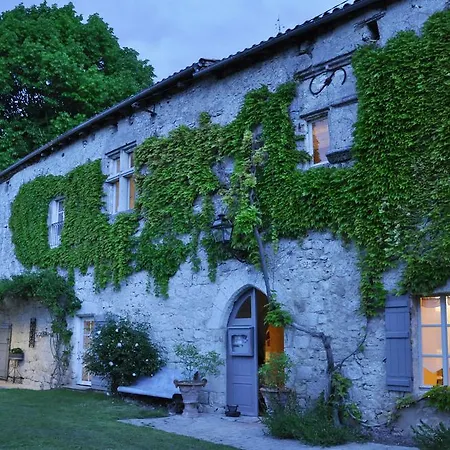 Chambres D'hotes Le Relais De Roquefereau Oda ve Kahvaltı 4*