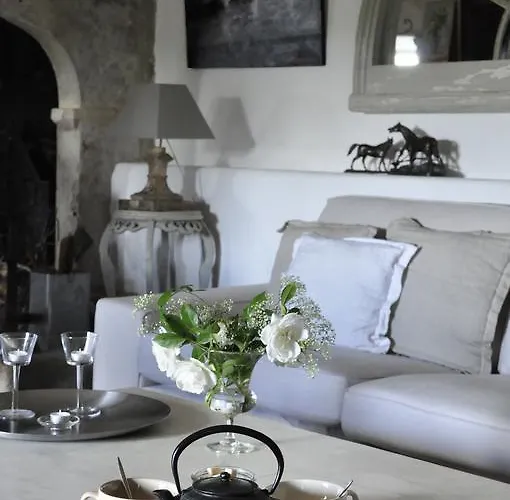 Le Relais De Roquefereau Nocleg ze śniadaniem 4*